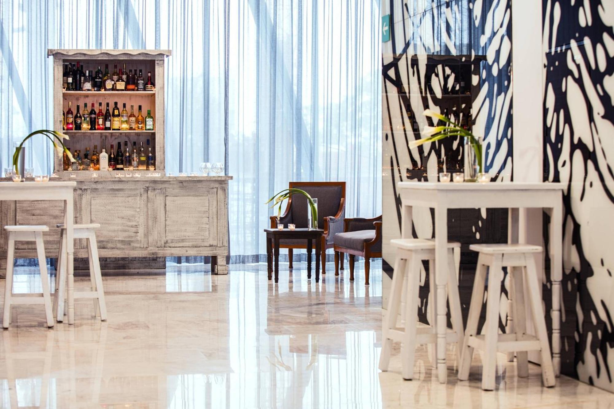 Ac Hotel By Marriott Guadalajara Mexico Buitenkant foto